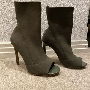 Green Heeled Steve Madden Boots with Peep-Toe Design